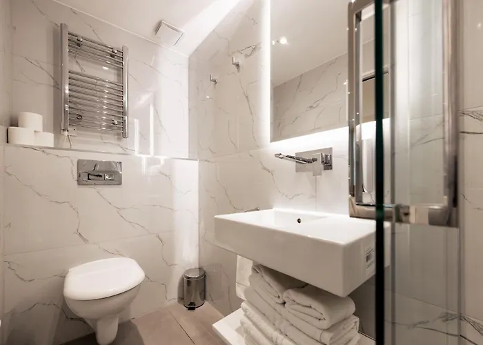 Nox Kensington Aparthotel London